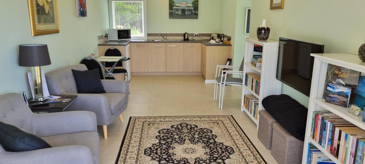 Hyecroft Lodge Whangarei Buitenkant foto