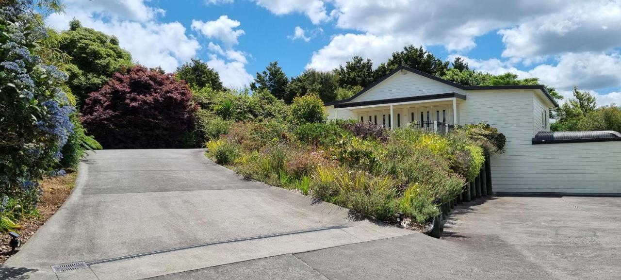 Hyecroft Lodge Whangarei Buitenkant foto