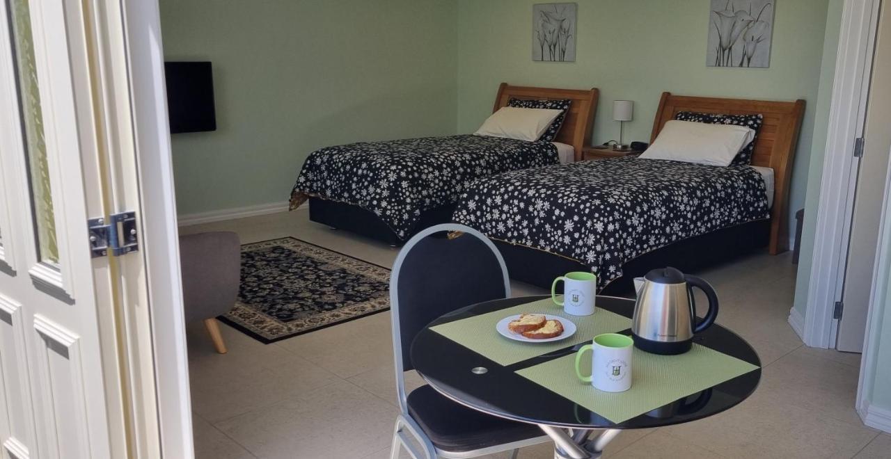 Hyecroft Lodge Whangarei Buitenkant foto